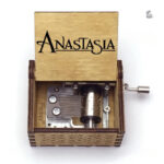 Boîte à musique Anastasia, design élégant et mélodieux