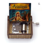 Boîte à musique sur le thème d'Anastasia