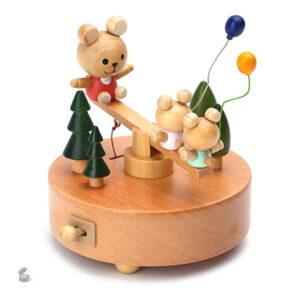 Boîte à musique en bois Balançoire