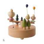 Jouet musical en bois, balança en mouvement