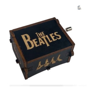 Jolie boîte à musique manivelle avec thème Beatles