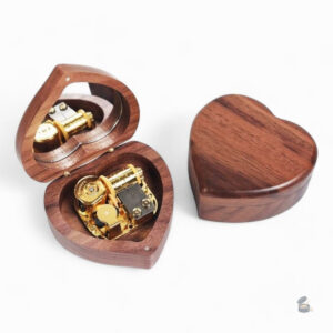 Boîte à musique en bois artisanale au design ancien