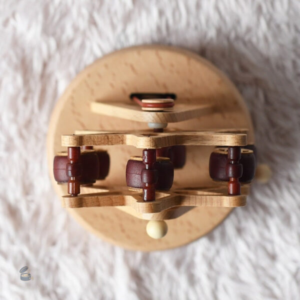 Boîte à musique unique en bois avec mélodie apaisante
