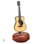 Cadeau original : boîte à musique guitare artisanale
