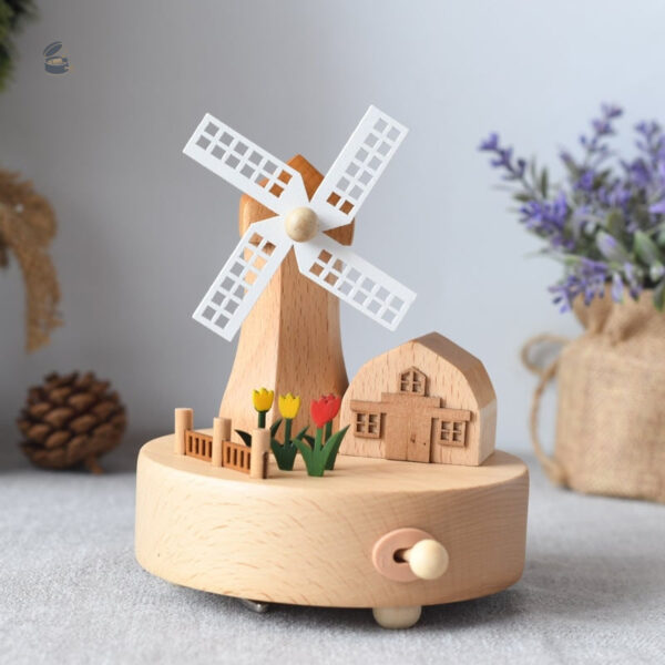 Boîte à musique en bois avec un design de moulin